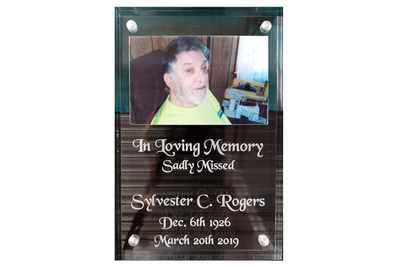 Custom engraved memorial plaques, Doug's Engraver's Den