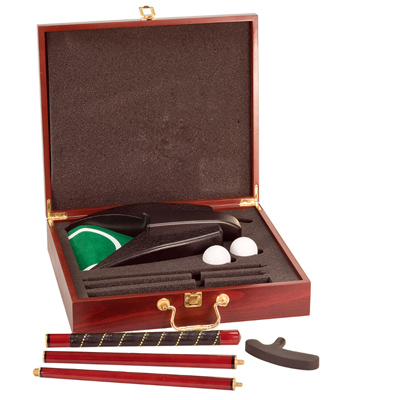 Custom engraved rosewood finish executive golf gift set, corporate gifts from Doug's Engraver's Den